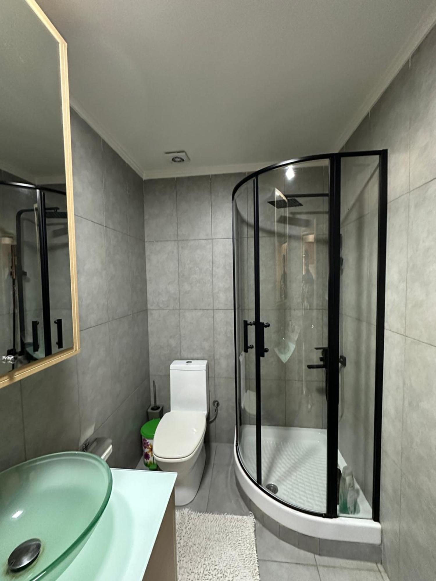 Hitech Appartment Amaliada Екстериор снимка